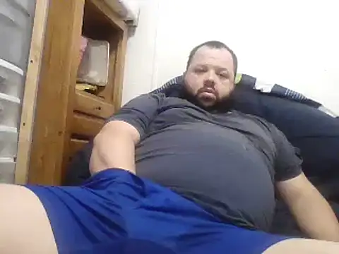 Strongbutgentle36 online show from March 9, 2025, 6:17 am