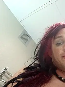 MaddyC6992 online show from June 20, 2026, 2:42 pm