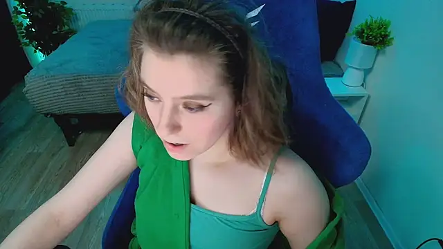 CranberryHot online show from April 19, 2026, 6:10 pm