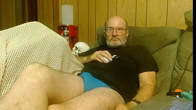 snickers1 online show from October 5, 2025, 5:17 am