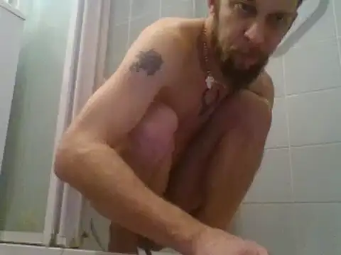 Snapshot of Myckeul chatting on December 2, 2025, 6:52 am Myckeul online show from December 2, 2025, 6:52 am