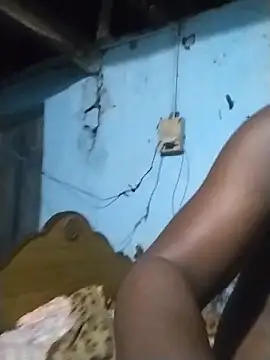 rohanhotguy online show from April 4, 2026, 6:05 pm