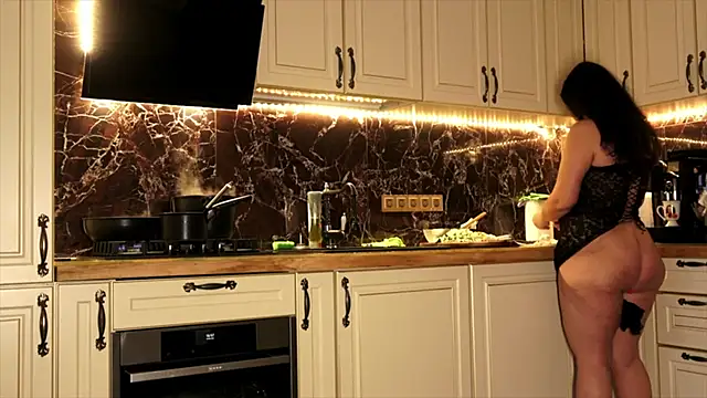 einneuesleben online show from February 14, 2026, 2:58 pm