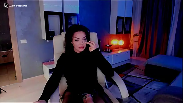 Miss kay1111 online show from February 8, 2025, 8:10 pm