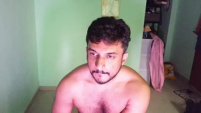 Snapshot of daringcutie chatting on July 4, 2026, 9:15 am daringcutie online show from July 4, 2026, 9:15 am