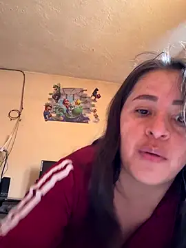 latinfemale online show from October 3, 2025, 6:27 pm