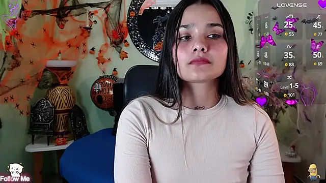 DestinyHills online show from October 28, 2025, 11:58 am