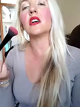 Mllesha74000 online show from September 27, 2025, 1:27 pm