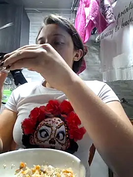 linda-schmidt online show from October 21, 2025, 10:10 pm