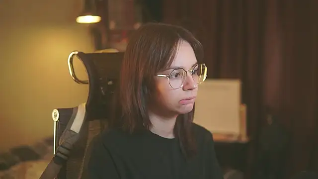 alyssa sweet online show from November 20, 2025, 5:18 am