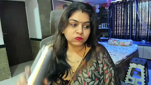 Snapshot of tarivishu23 chatting on February 21, 2025, 4:18 am tarivishu23 online show from February 21, 2025, 4:18 am