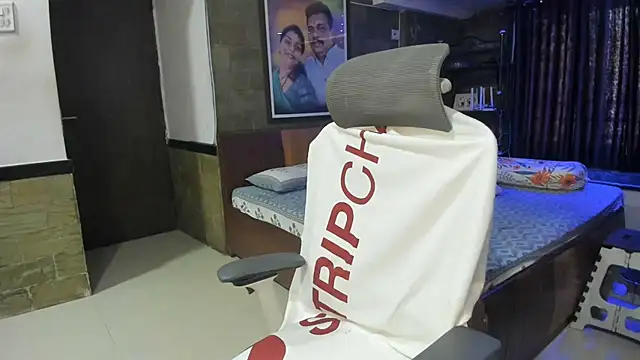 Snapshot of tarivishu23 chatting on March 14, 2025, 2:20 am tarivishu23 online show from March 14, 2025, 2:20 am