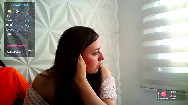 Snapshot of jerryandjessica chatting on September 20, 2025, 8:10 pm jerryandjessica online show from September 20, 2025, 8:10 pm