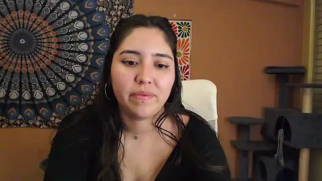 IntimateTales online show from December 19, 2024, 10:00 pm