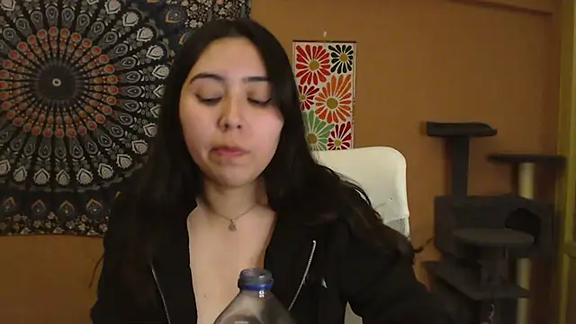 IntimateTales online show from January 23, 2025, 9:18 pm