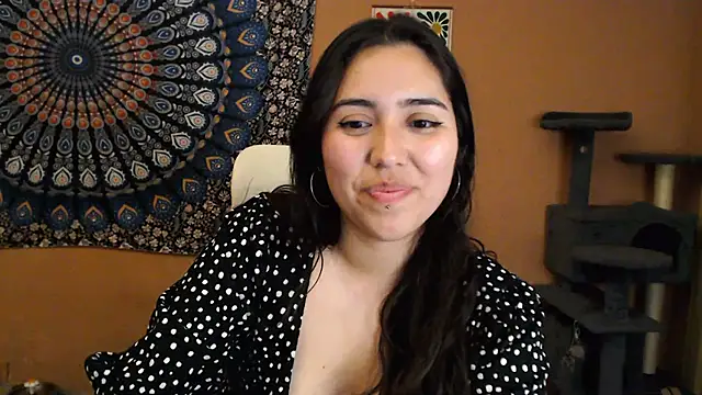 IntimateTales online show from February 17, 2025, 8:47 pm