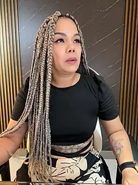 KellyBrooklyn  online show from October 16, 2025, 12:39 pm