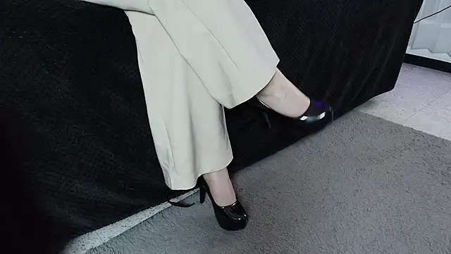  Jade 16 online show from February 7, 2026, 11:47 am