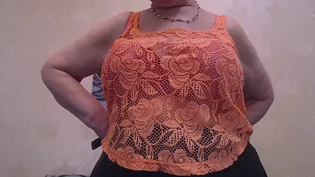 Snapshot of SugarBoobs chatting on May 27, 2026, 11:07 am SugarBoobs online show from May 27, 2026, 11:07 am