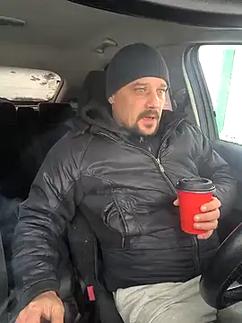 Snapshot of DanielOhCool chatting on December 6, 2024, 11:33 am DanielOhCool online show from December 6, 2024, 11:33 am