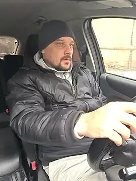 Snapshot of DanielOhCool chatting on February 6, 2025, 10:59 am DanielOhCool online show from February 6, 2025, 10:59 am