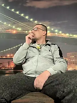 Snapshot of DanielOhCool chatting on March 2, 2025, 7:34 pm DanielOhCool online show from March 2, 2025, 7:34 pm