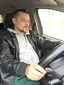 Snapshot of DanielOhCool chatting on March 10, 2025, 10:26 am DanielOhCool online show from March 10, 2025, 10:26 am