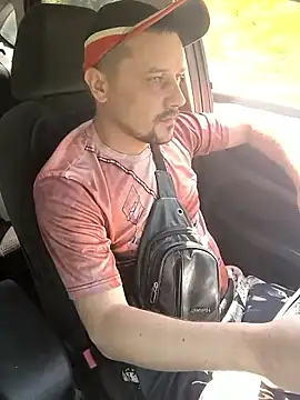 Snapshot of DanielOhCool chatting on September 12, 2025, 10:26 am DanielOhCool online show from September 12, 2025, 10:26 am