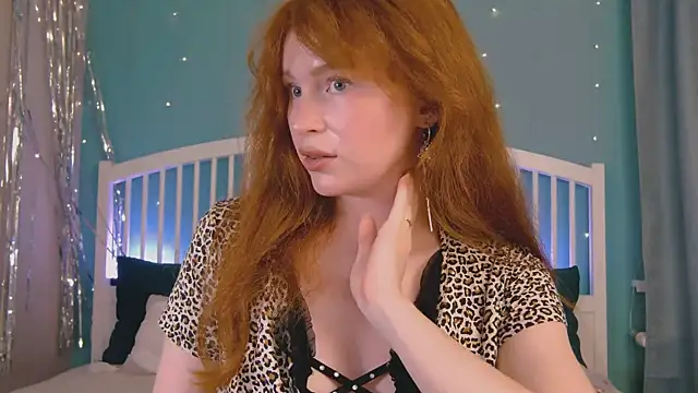 Snapshot of GingerArin chatting on June 29, 2026, 11:54 am GingerArin online show from June 29, 2026, 11:54 am