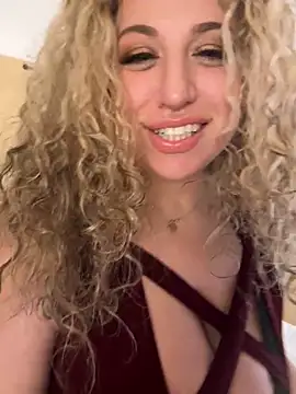 miamellycious online show from February 9, 2025, 2:28 am