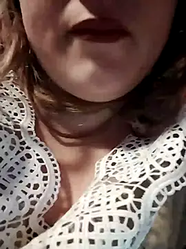 SWEETLUNA077 online show from January 6, 2026, 4:21 pm