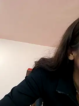 DORYY online show from September 18, 2025, 9:50 pm