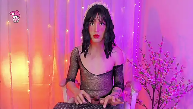 Snapshot of rosseblondee chatting on June 6, 2026, 7:29 pm rosseblondee online show from June 6, 2026, 7:29 pm