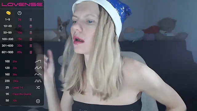 night is dark online show from December 30, 2024, 4:19 pm