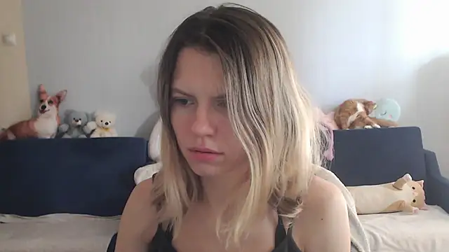 night is dark online show from September 26, 2025, 11:03 am