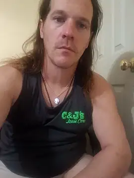 Snapshot of FUNINWV9 chatting on February 17, 2026, 12:51 am FUNINWV9 online show from February 17, 2026, 12:51 am