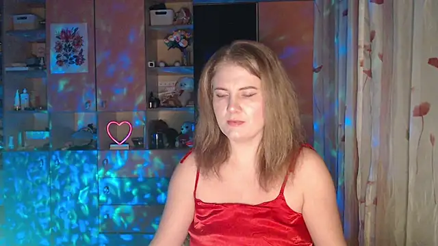 Snapshot of LizaCakes chatting on March 12, 2025, 3:18 pm LizaCakes online show from March 12, 2025, 3:18 pm