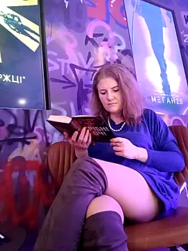 Snapshot of LizaCakes chatting on March 13, 2025, 3:17 pm LizaCakes online show from March 13, 2025, 3:17 pm