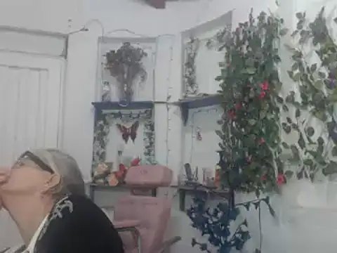 FunnyGrandma online show from January 8, 2025, 1:32 am