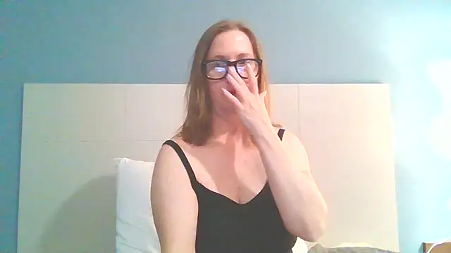 SweetandNaughty1 online show from March 6, 2025, 3:57 am