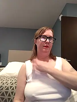 SweetandNaughty1 online show from October 20, 2025, 7:47 pm