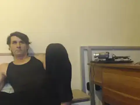 yvesstorm1 online show from January 26, 2025, 3:36 pm