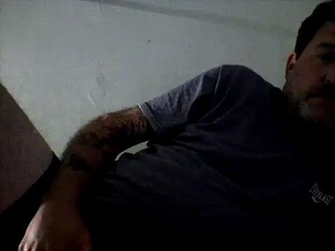Snapshot of Reload_033 chatting on May 29, 2026, 3:37 am Reload 033 online show from May 29, 2026, 3:37 am