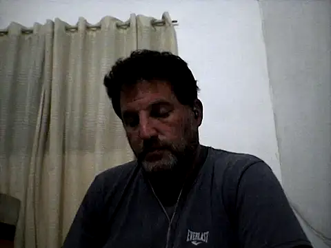Snapshot of Reload_033 chatting on June 4, 2026, 4:07 am Reload 033 online show from June 4, 2026, 4:07 am