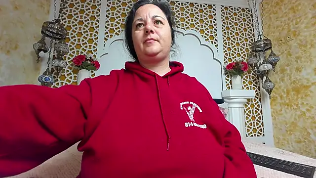 AleshaArabian online show from November 3, 2025, 4:58 am