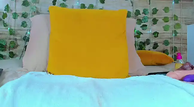 alyssia ocean online show from February 25, 2025, 4:00 pm