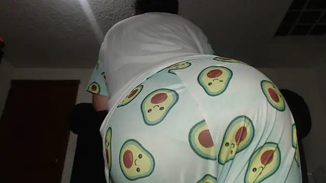 prettyangelsquirt online show from March 8, 2025, 8:57 pm