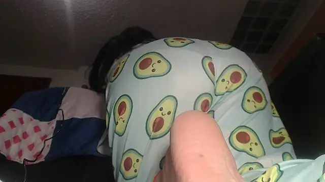 prettyangelsquirt online show from March 12, 2025, 12:20 am