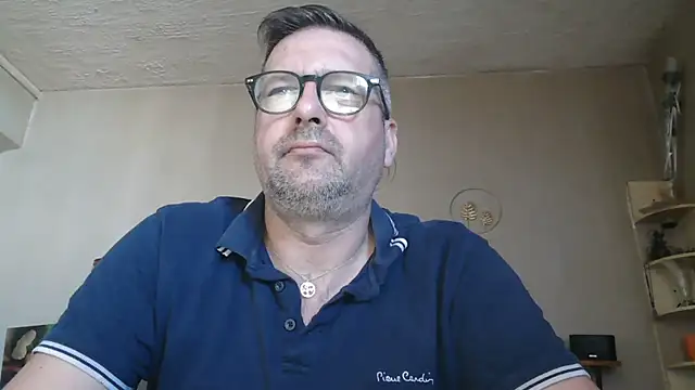 matrikes1 online show from April 7, 2026, 1:00 pm