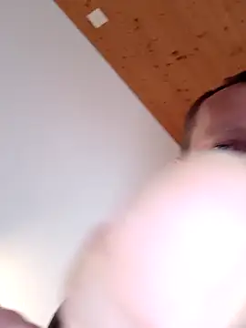 Kw8585kw online show from February 14, 2026, 3:31 pm